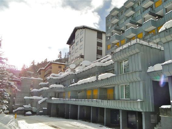 Arona 9 Apartment Сейнт Мориц Екстериор снимка